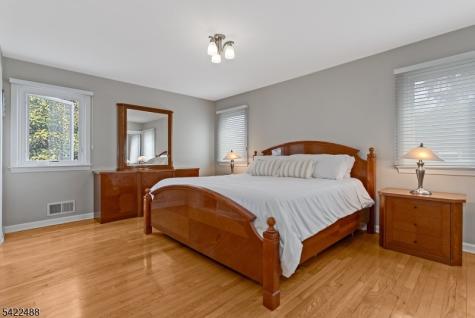 360 Upland Road Mountainside NJ 07092