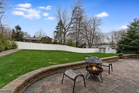360 Upland Road Mountainside NJ 07092