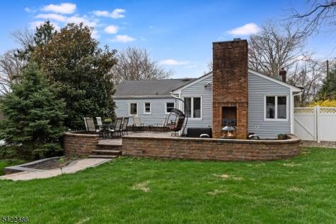 360 Upland Road Mountainside NJ 07092