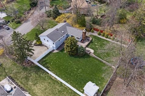 360 Upland Road Mountainside NJ 07092