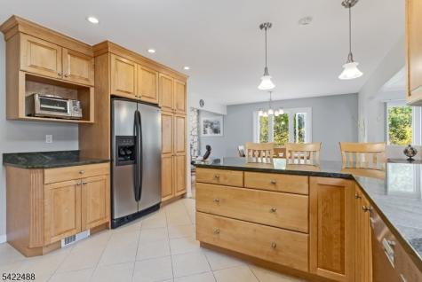360 Upland Road Mountainside NJ 07092