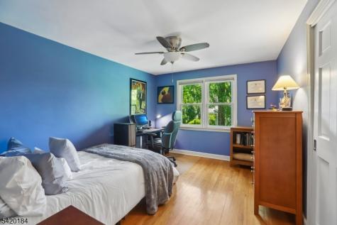 735 Radley Road Westfield NJ 07090