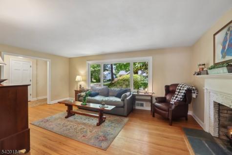 735 Radley Road Westfield NJ 07090