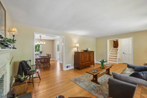 735 Radley Road Westfield NJ 07090