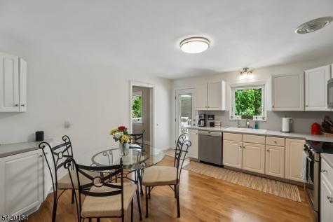 735 Radley Road Westfield NJ 07090