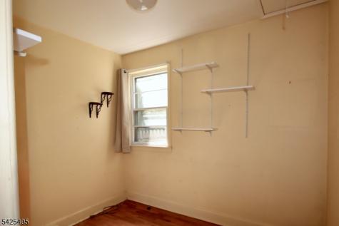 84 N 12th Street Hawthorne NJ 07506