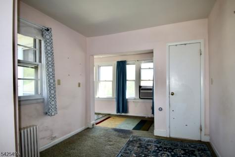84 N 12th Street Hawthorne NJ 07506