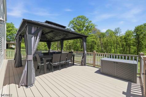 207 Mooney Road Roxbury NJ 07836