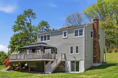 207 Mooney Road Roxbury NJ 07836