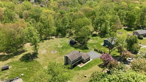 207 Mooney Road Roxbury NJ 07836