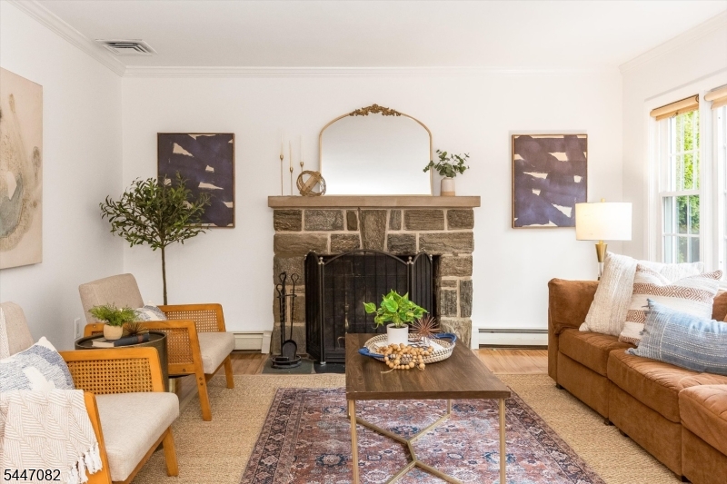 157 Laurel Avenue Livingston NJ 07039