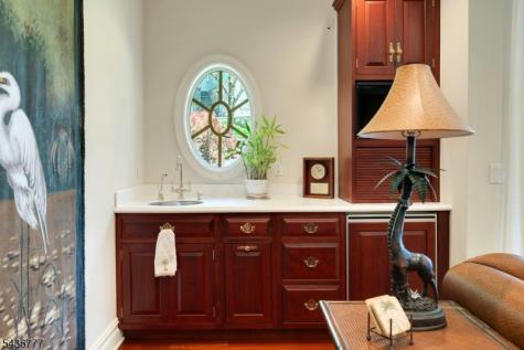 10 Oakdale Avenue Hopatcong NJ 07821