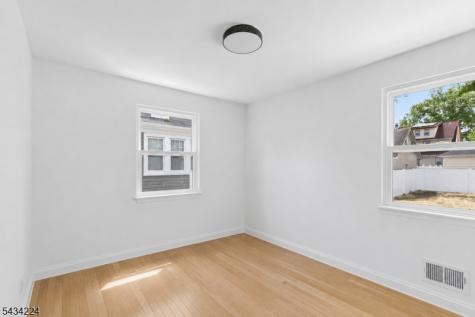 1314 Sunnyside Place Plainfield NJ 07060