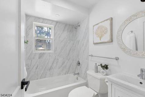 1314 Sunnyside Place Plainfield NJ 07060