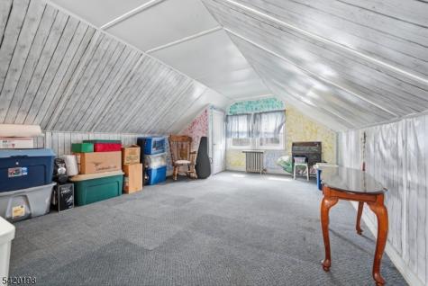 27 Reservoir Place Belleville NJ 07109