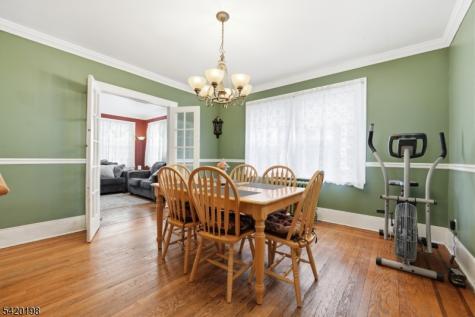 27 Reservoir Place Belleville NJ 07109