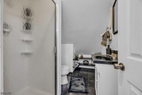 81 Lois Avenue East Brunswick NJ 08816