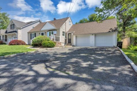 81 Lois Avenue East Brunswick NJ 08816