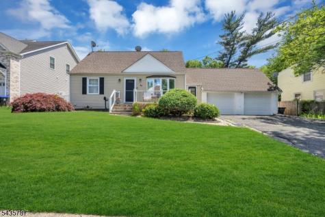 81 Lois Avenue East Brunswick NJ 08816