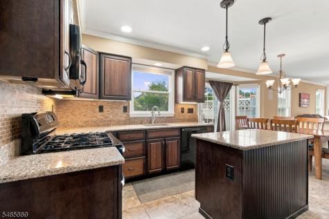 213 Arbor Drive Greenwich NJ 08886