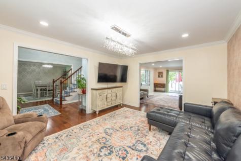 13 Briarwood Road Washington NJ 07853