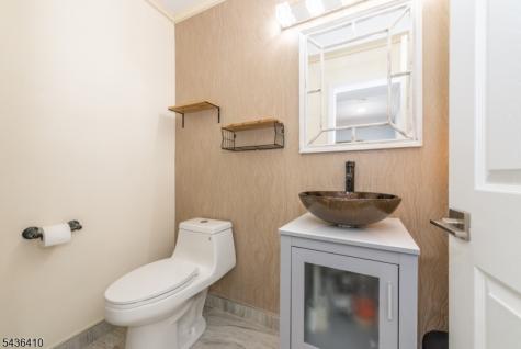 13 Briarwood Road Washington NJ 07853