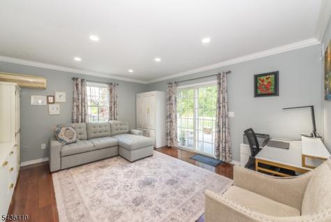13 Briarwood Road Washington NJ 07853
