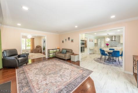13 Briarwood Road Washington NJ 07853