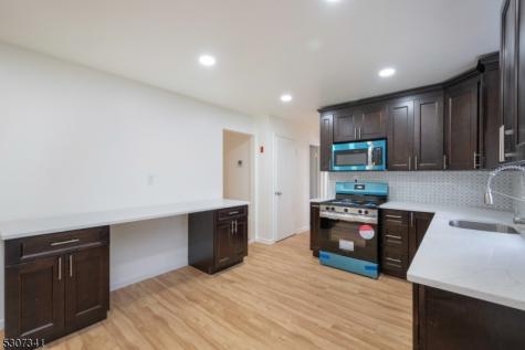 20 Whitewood Drive Parsippany-troy Hills NJ 07950