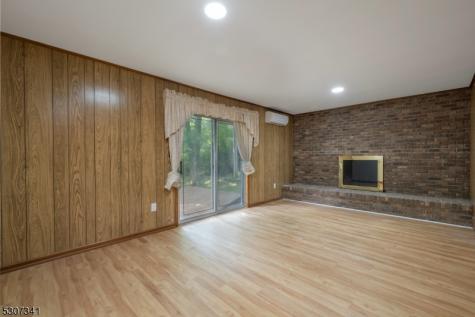 20 Whitewood Drive Parsippany-troy Hills NJ 07950