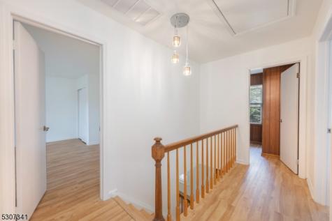 20 Whitewood Drive Parsippany-troy Hills NJ 07950