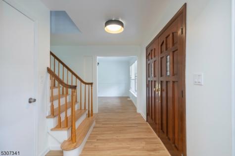 20 Whitewood Drive Parsippany-troy Hills NJ 07950