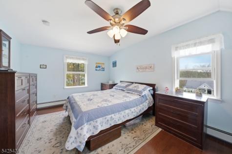 32 Pine Hill Road Mahwah NJ 07430
