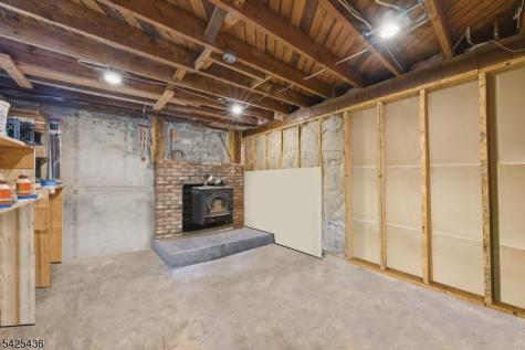 32 Pine Hill Road Mahwah NJ 07430