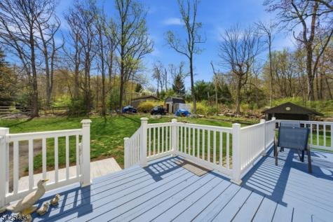 32 Pine Hill Road Mahwah NJ 07430