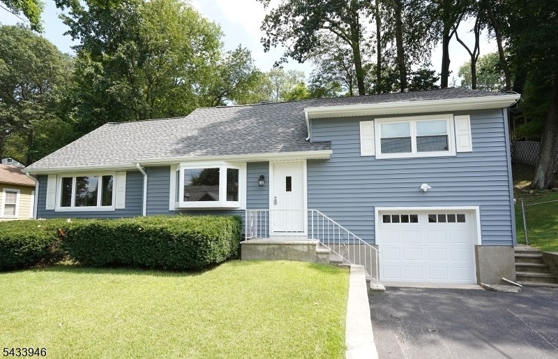16 Highland Trail Denville NJ 07834
