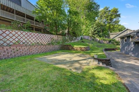 16 Highland Trail Denville NJ 07834