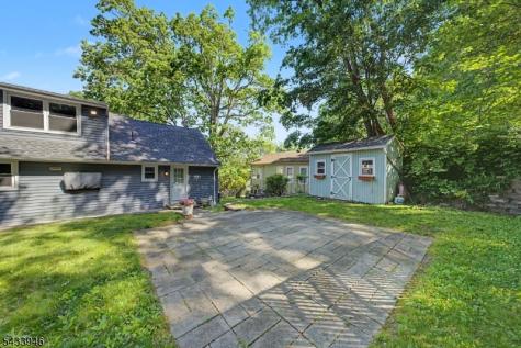 16 Highland Trail Denville NJ 07834