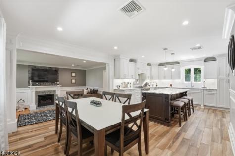 3 Richard Drive W Mount Arlington NJ 07856