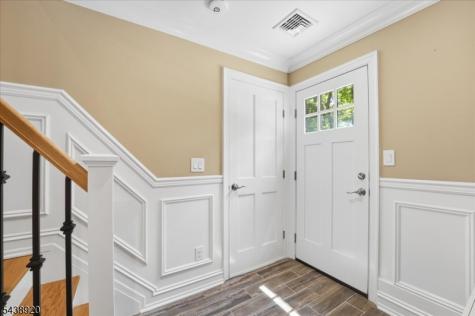 3 Richard Drive W Mount Arlington NJ 07856