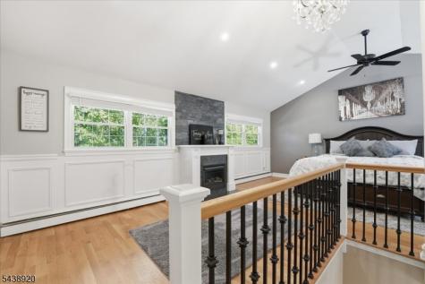 3 Richard Drive W Mount Arlington NJ 07856