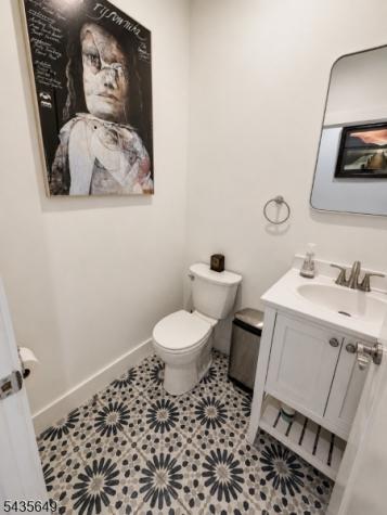 25 Richards Road Hopatcong NJ 07843