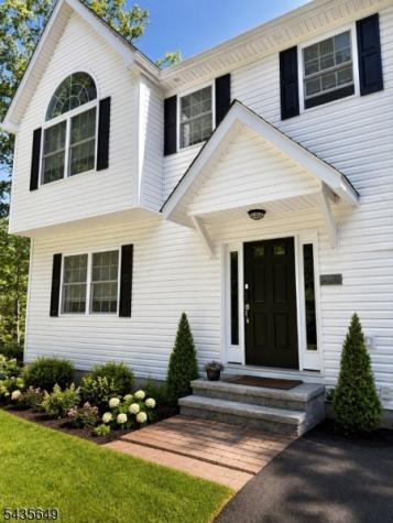 25 Richards Road Hopatcong NJ 07843