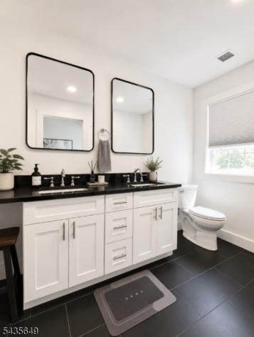 25 Richards Road Hopatcong NJ 07843