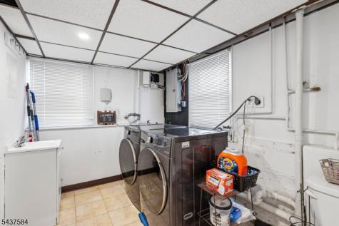 433 Fern Avenue Lyndhurst NJ 07071