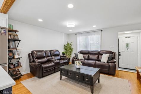 433 Fern Avenue Lyndhurst NJ 07071
