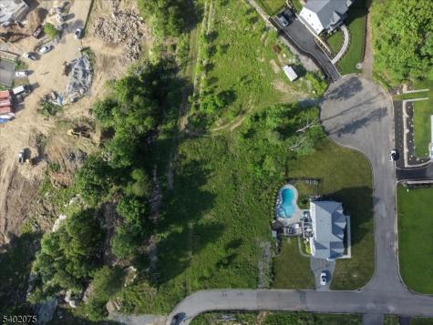 60 Heritage Drive West Milford NJ 07480