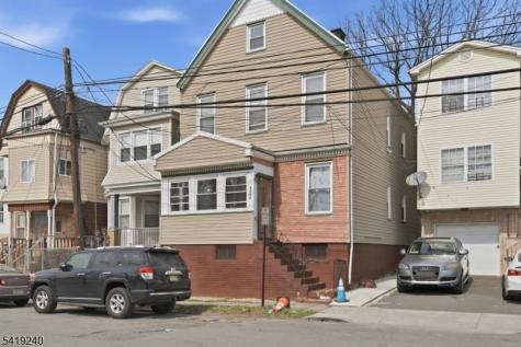 130 19TH Avenue Irvington NJ 07111