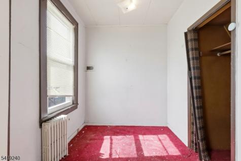 130 19TH Avenue Irvington NJ 07111