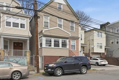 130 19TH Avenue Irvington NJ 07111